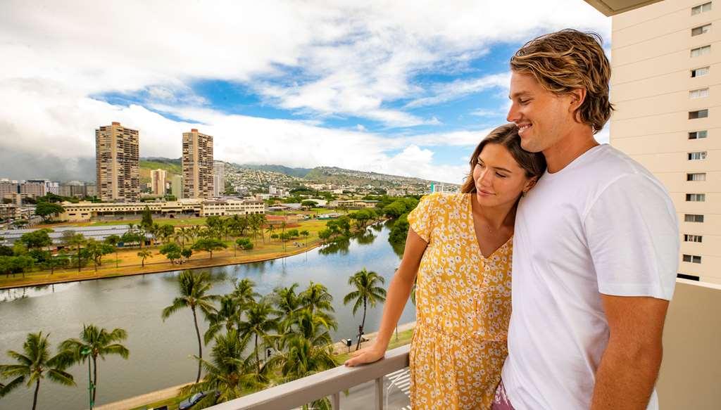 Coconut Waikiki Hotel Гонолулу Удобства фото